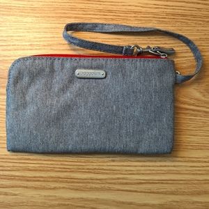 Baggallini Wallet Wristlet in Gray with Red Lining